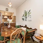 Mare Nostrum Seafront Apartment, By Zantewize *