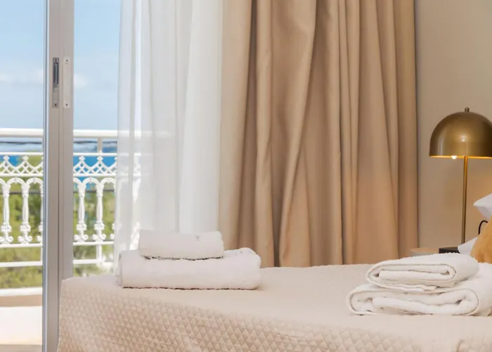 Lägenhet Mare Nostrum Seafront Apartment, By Zantewize *