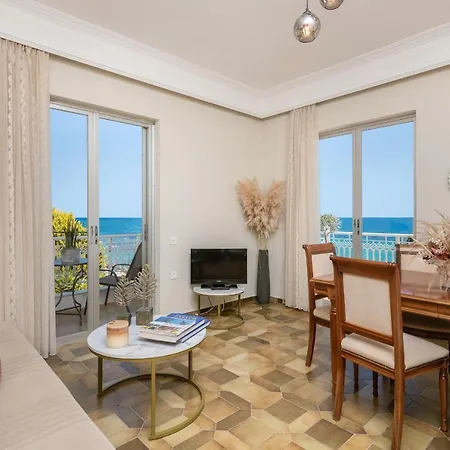 Mare Nostrum Seafront Apartment, By Zantewize * Zakynthos Town