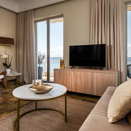 Lägenhet Mare Nostrum Seafront Apartment, By Zantewize *