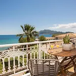 Mare Nostrum Seafront Apartment, By Zantewize