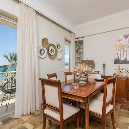 Mare Nostrum Seafront Apartment, By Zantewize Apartman